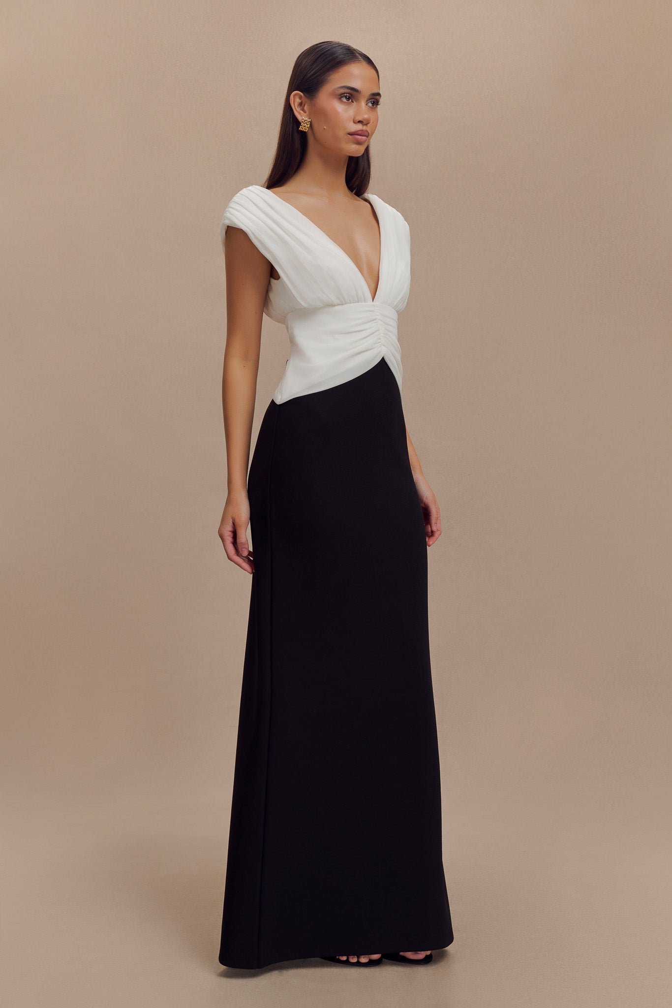 Monique Contrast Maxi Dress - Black-My Chic Way.All Rights Reserved