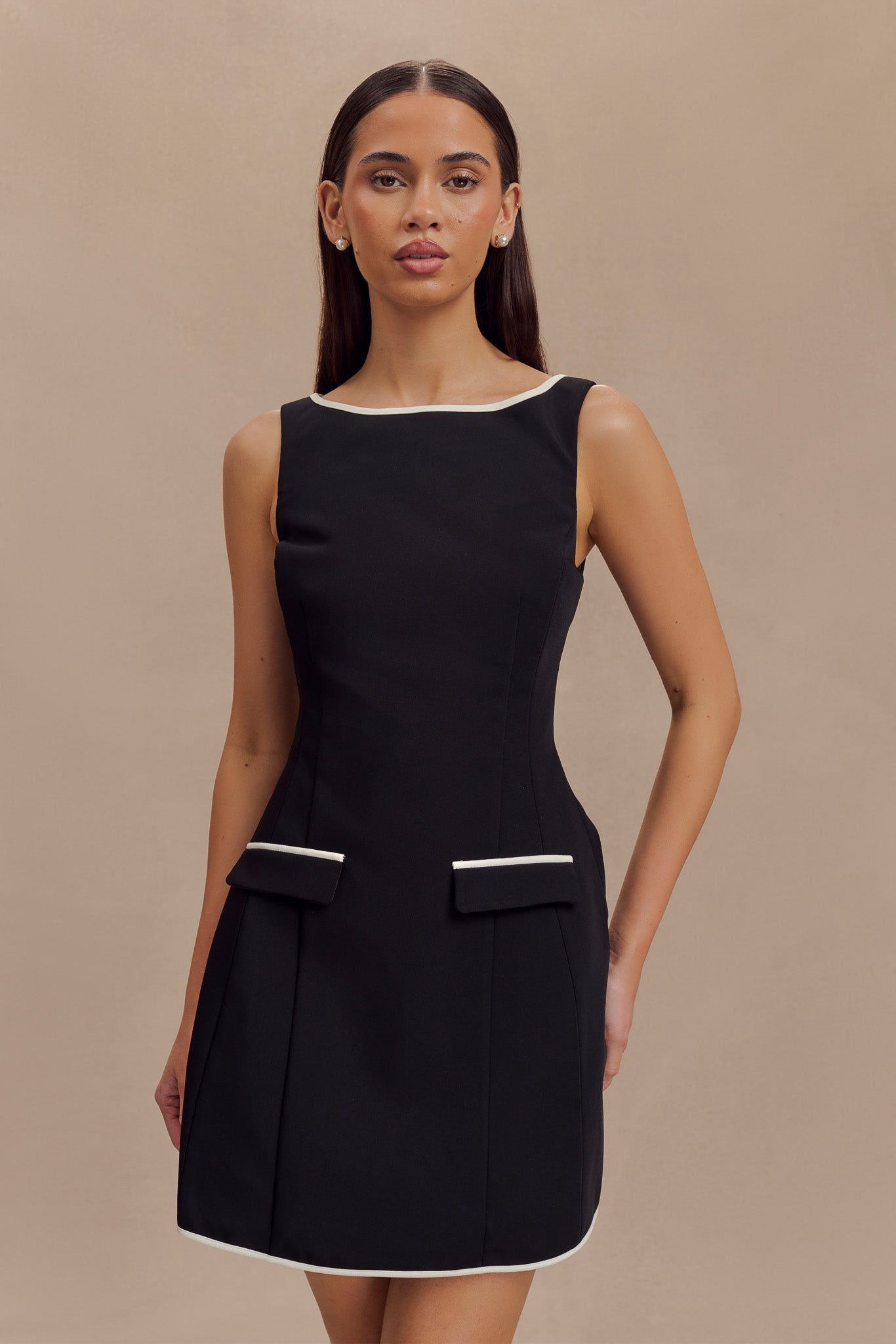 Evanna Sleeveless Contrast Suiting Mini Dress - Black-My Chic Way.All Rights Reserved