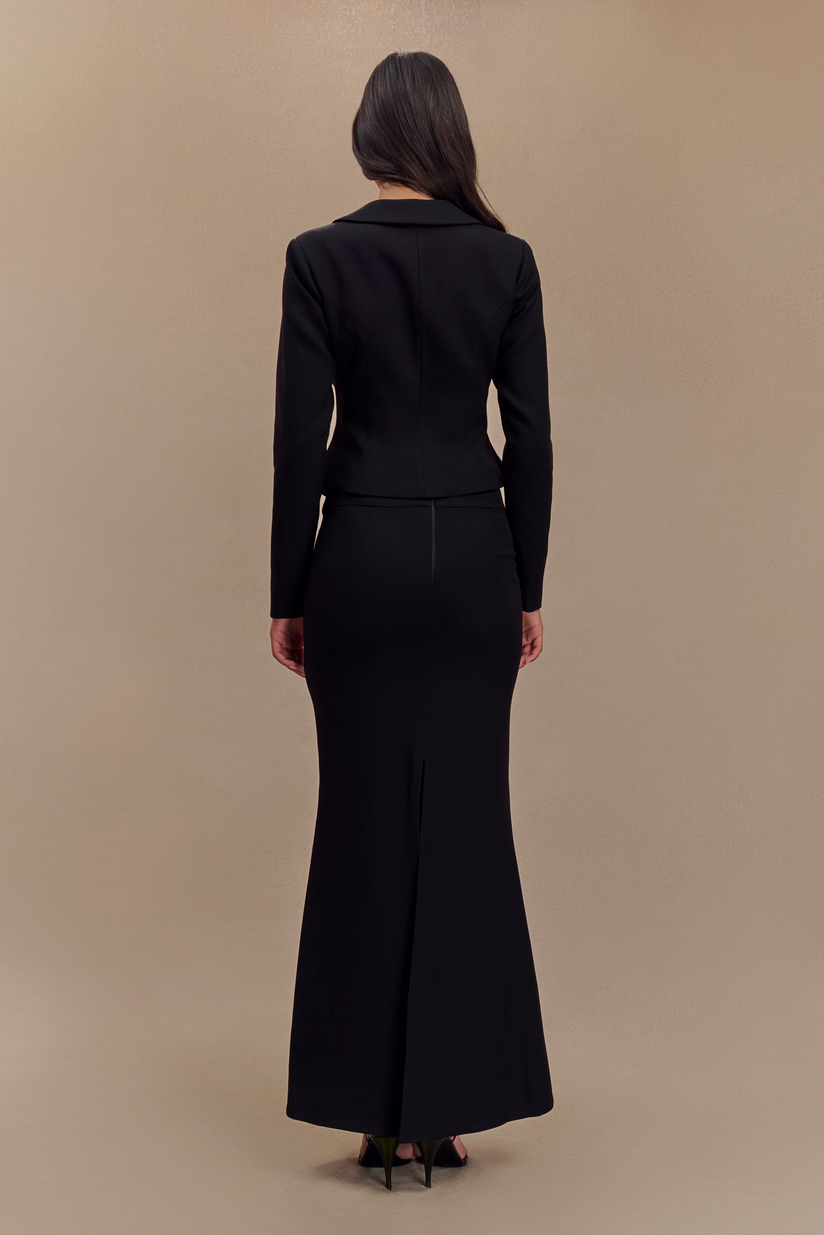 Gracia Suiting Long Sleeve Blazer - Black-My Chic Way.All Rights Reserved