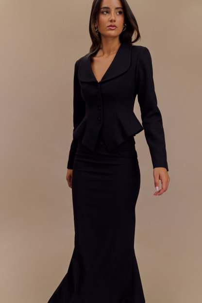 Gracia Suiting Long Sleeve Blazer - Black-My Chic Way.All Rights Reserved