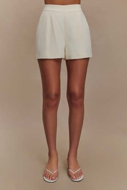 Korrie Suiting Short - Ivory-My Chic Way.All Rights Reserved
