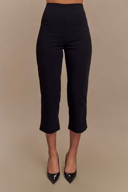 Nola Suiting Capri Pants - Black-My Chic Way.All Rights Reserved