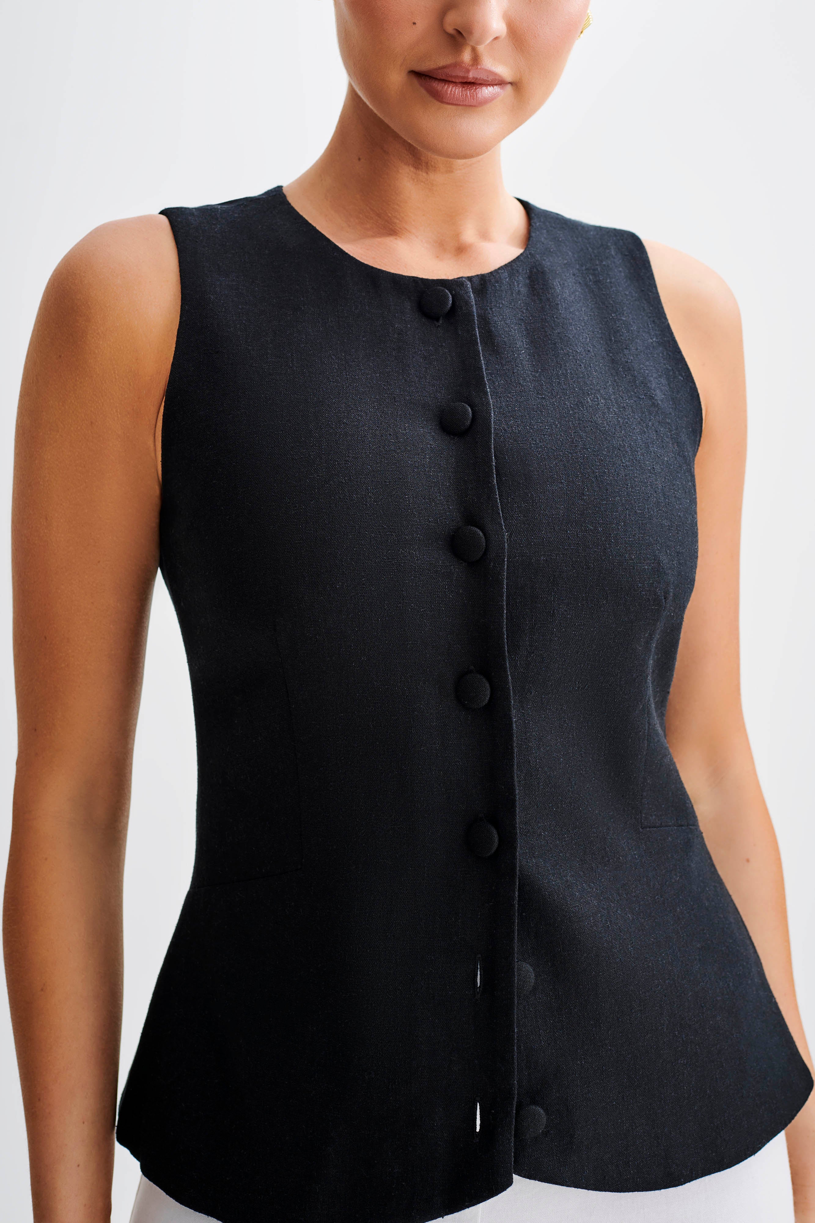 Laurence Sleeveless Linen Longline Top - Black-My Chic Way.All Rights Reserved