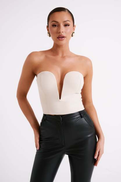 Dahlia Strapless V Corset - Cream-My Chic Way.All Rights Reserved