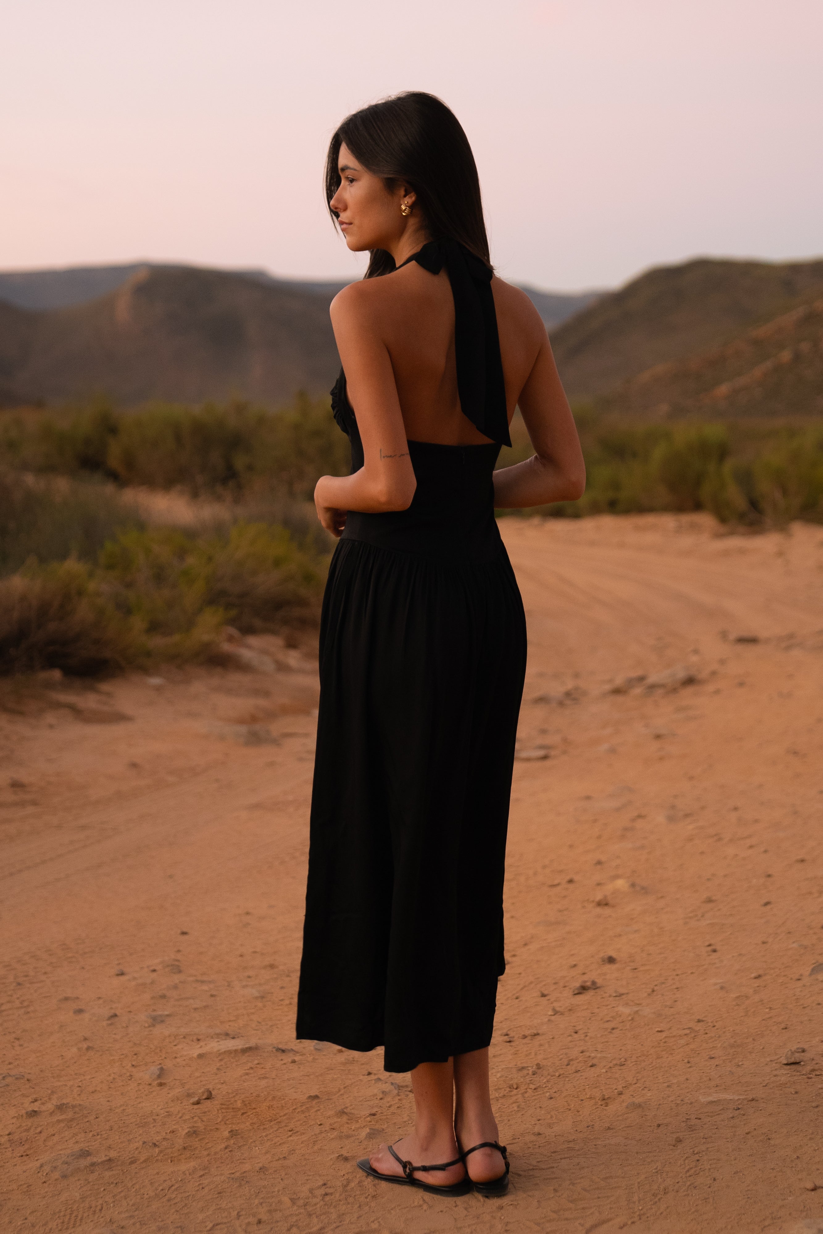 Harriette Halter Midi Dress - Black-My Chic Way.All Rights Reserved