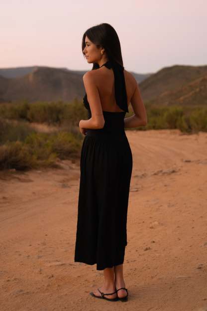 Harriette Halter Midi Dress - Black-My Chic Way.All Rights Reserved