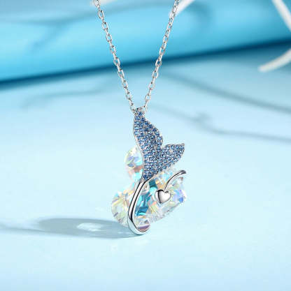 MERMAID HEART CRYSTAL NECKLACE