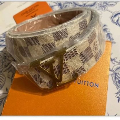 🎊🎊Louis Vuitton LV oboustranný opasek