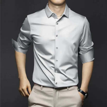 Classic breathable, comfortable and wrinkle-resistant men's shirt