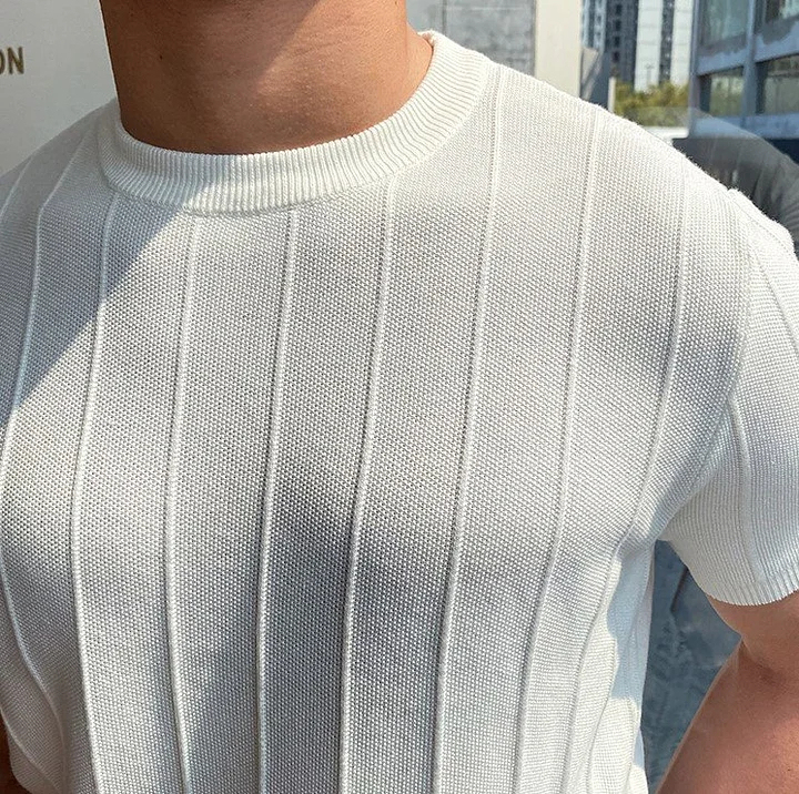 Mens round neck knitted T-shirt
