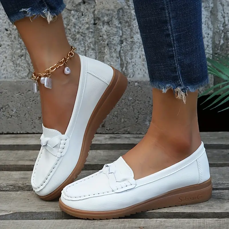 WOMEN'S ORTHOPEDIC SLIP ON ANTI-SKID SHOES
