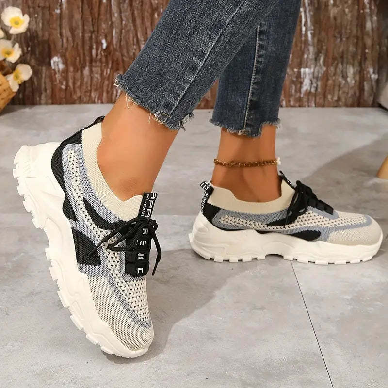 🔥Last Day Promotion 50% OFF - Women's Fashion Breathable Soft Sole Orthopaedic Sneakers