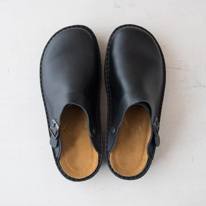 Orthopedic slip-ons for men