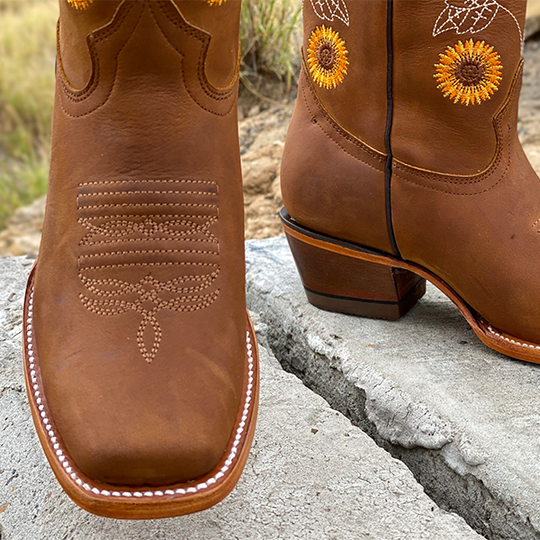 Women's Sunflower Boots Short Boots Embroidered Slope Heeled Casual Boots