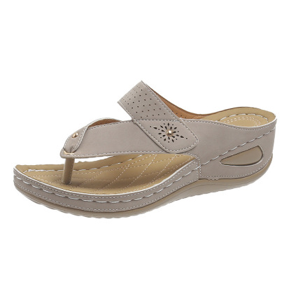 🔥#1 TRENDING SUMMER 🔥 Summer New Hollow Toe Clip Ladies Bone Orthopedic Leather Sandals