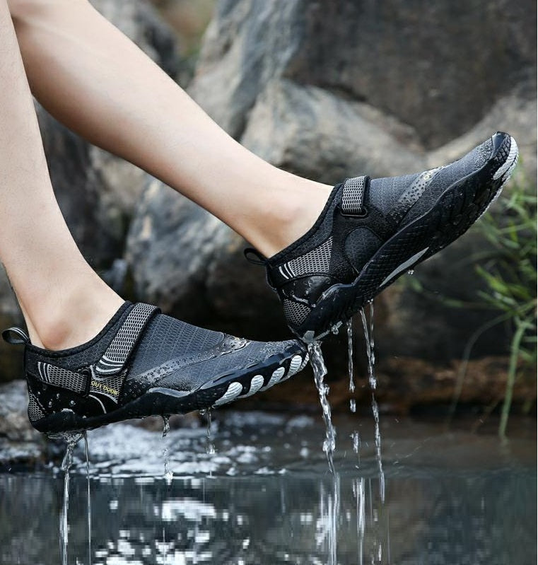 Breathing Double Buckles Unisex Water Shoes