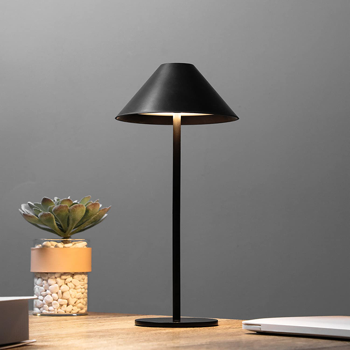 Minimalist Dimmable Touch Table Lamp - Waterproof & Rechargeable Outdoor Light