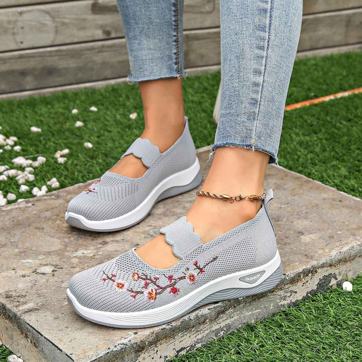 🔥Last Day Promotion 70% OFF🔥- 2025 New Women's comfortable breathable knitted sneakers