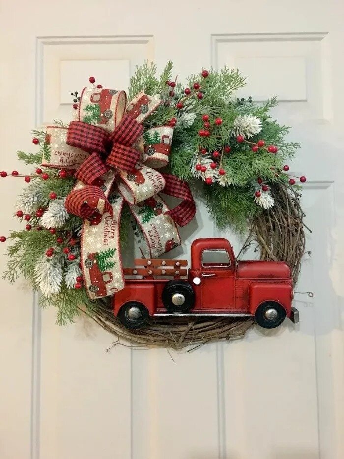 Red Truck Christmas Wreath