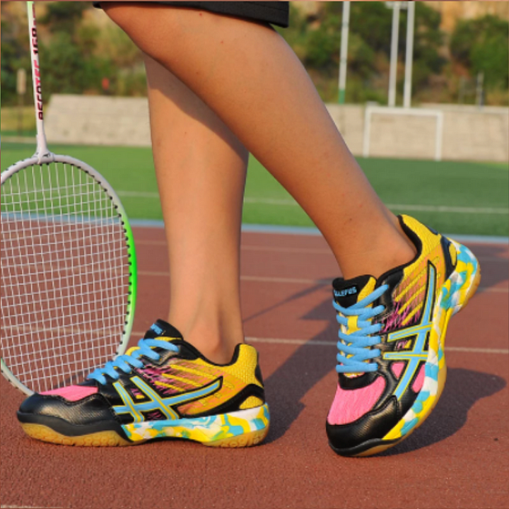 Womens SwiftCourt Tennis Shoes