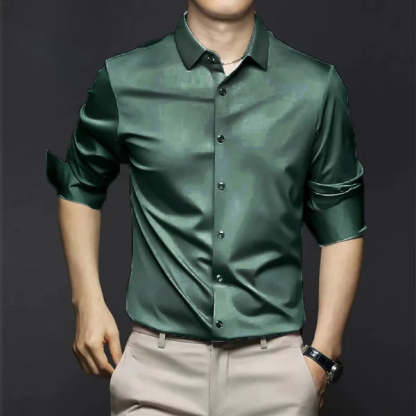 Classic breathable, comfortable and wrinkle-resistant men's shirt