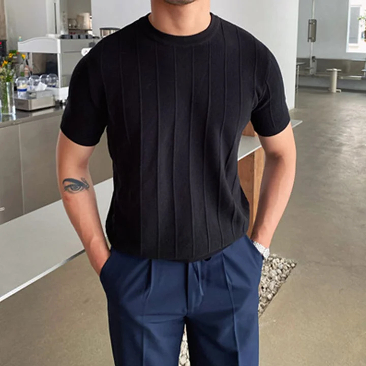 Mens round neck knitted T-shirt