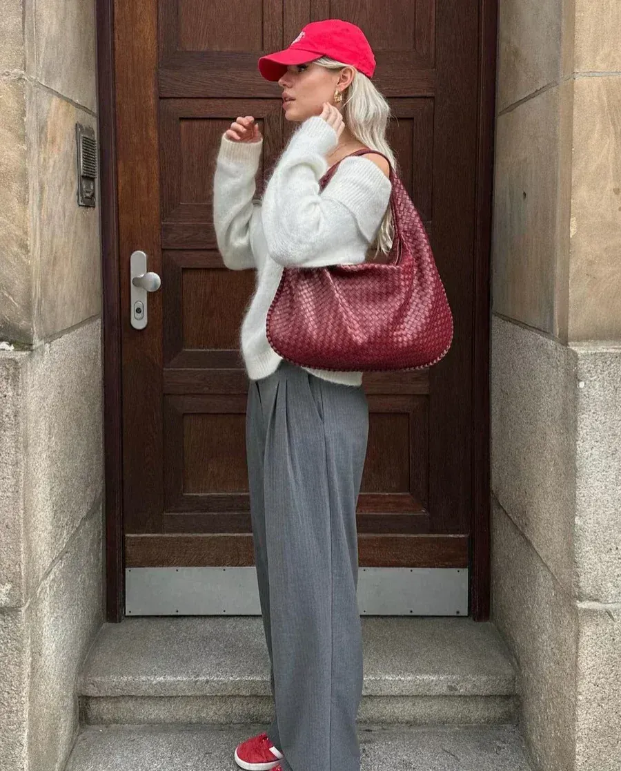 Trendy woven handbag – stylish elegance for every day