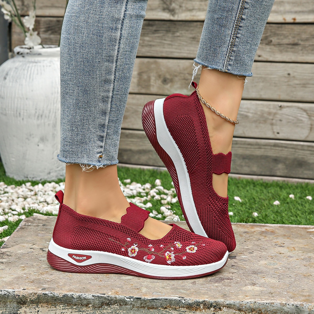 🔥Last Day Promotion 70% OFF🔥- 2025 New Women's comfortable breathable knitted sneakers