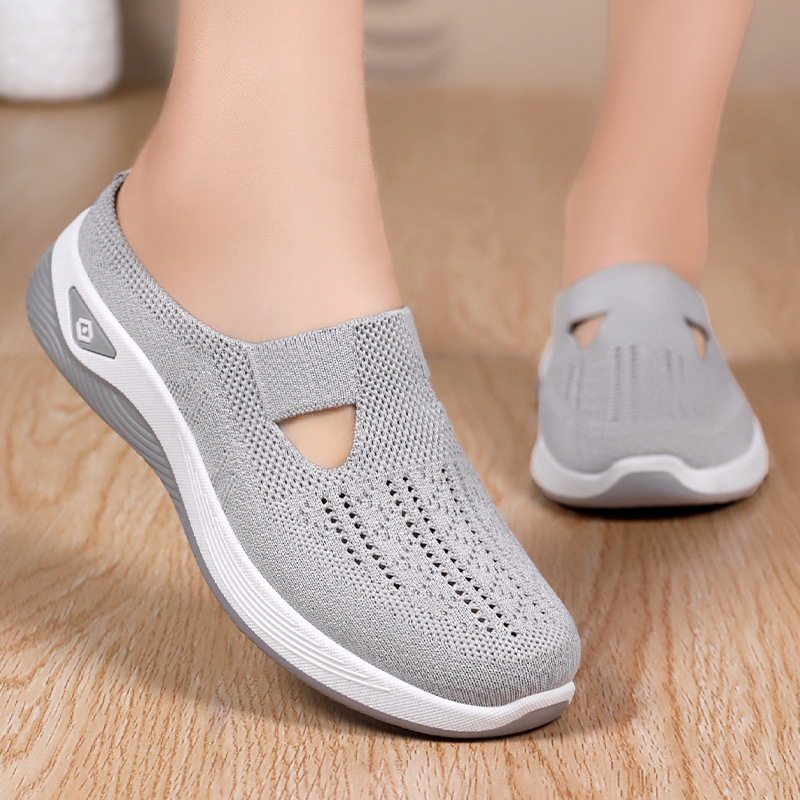 🔥Last Day Promotion 70% OFF🔥- Women's comfortable breathable knitted slippers