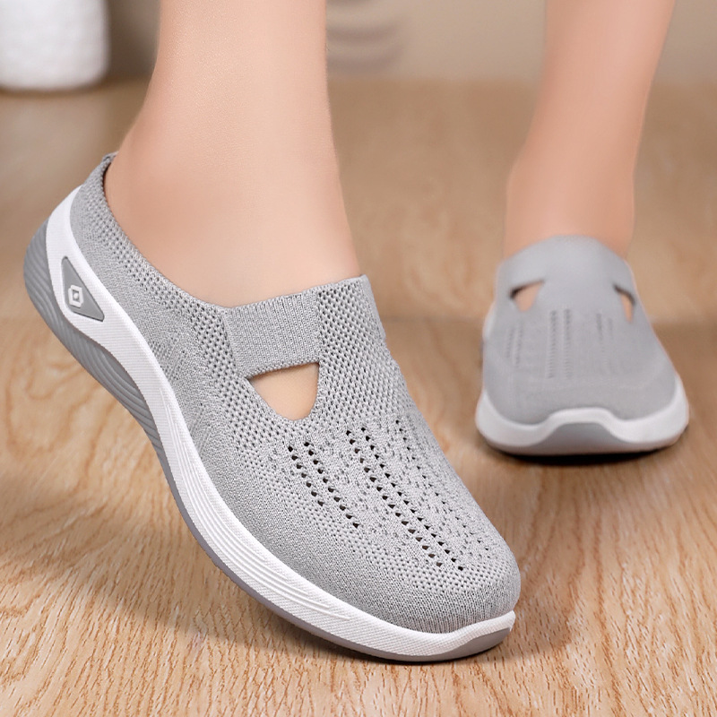 🔥Last Day Promotion 70% OFF🔥- Women's comfortable breathable knitted slippers