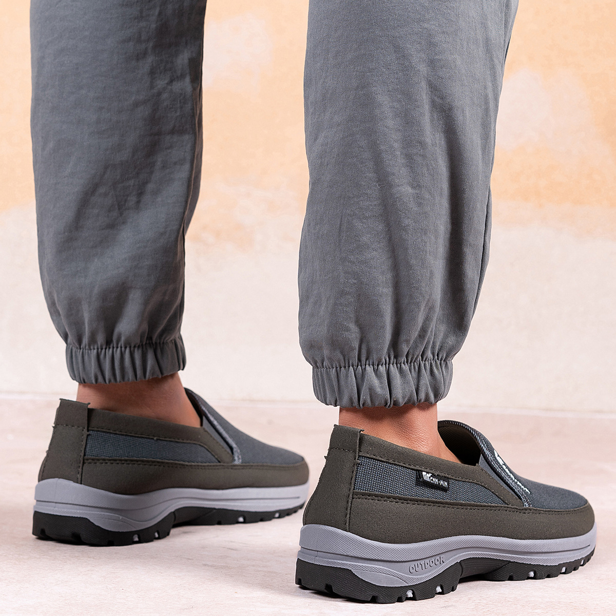 🔥LAST DAY 60% OFF🔥Men's Arch Support & Breathable and Light & Non-Slip Shoes - Proven Plantar Fasciitis, Foot and Heel Pain Relief.