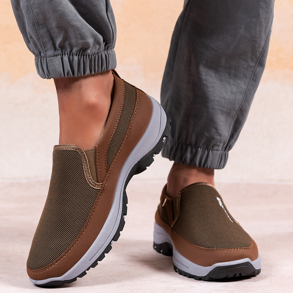 🔥LAST DAY 60% OFF🔥Men's Arch Support & Breathable and Light & Non-Slip Shoes - Proven Plantar Fasciitis, Foot and Heel Pain Relief.