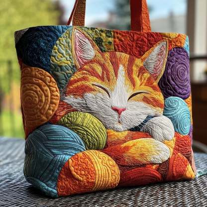 Sleeping Cat Quilted Tote Bag GFTOMA1703