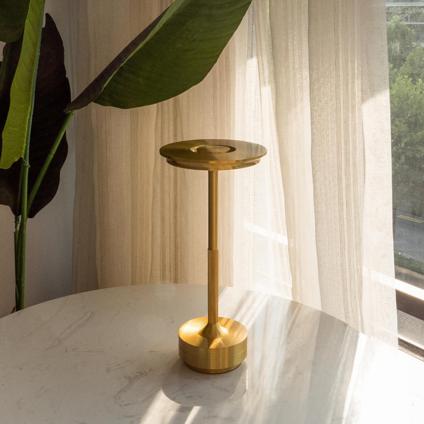 Minimal Metallic Cordless Table Lamp