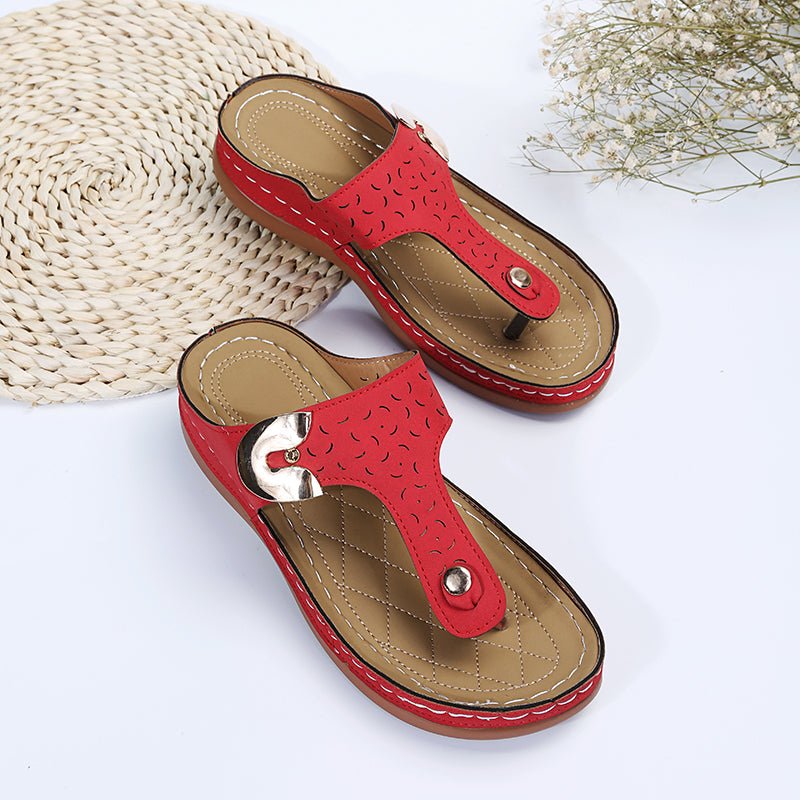 2024 Summer New Women's Metal Decor Feature Pattern Wedge Flip-Flops