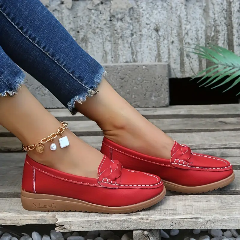 WOMEN'S ORTHOPEDIC SLIP ON ANTI-SKID SHOES