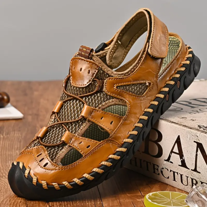 Closed-Toe Outdoor Sandals – Breathable Support for All-Day Walking