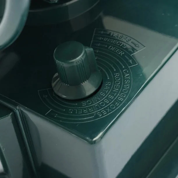 Solar Powered Ultrasonic Bird Repeller