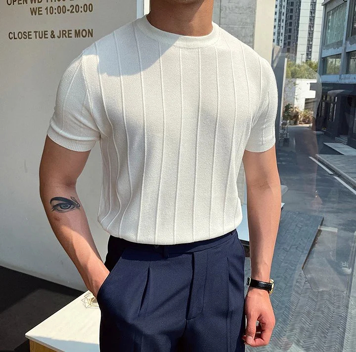 Mens round neck knitted T-shirt