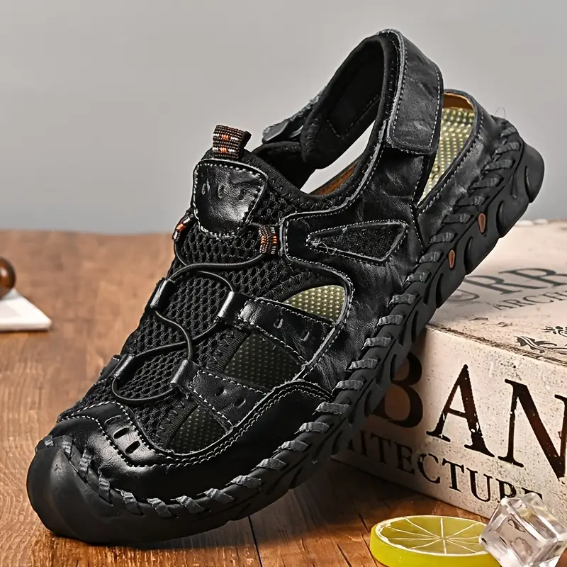 Closed-Toe Outdoor Sandals – Breathable Support for All-Day Walking