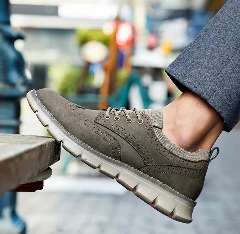 Ultra Comfortable Leather Men's Sneakers