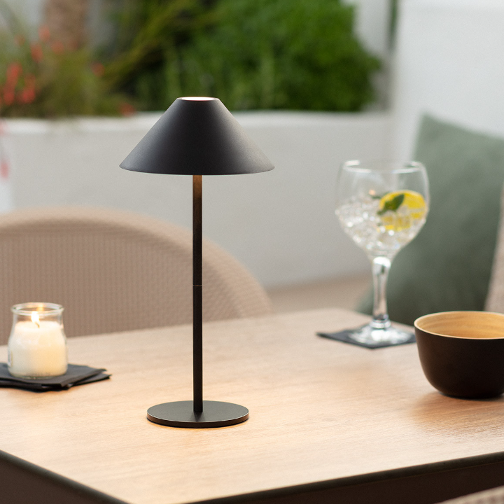 Minimalist Dimmable Touch Table Lamp - Waterproof & Rechargeable Outdoor Light