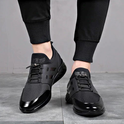 Air Glide Sneakers (WOMEN'S)
