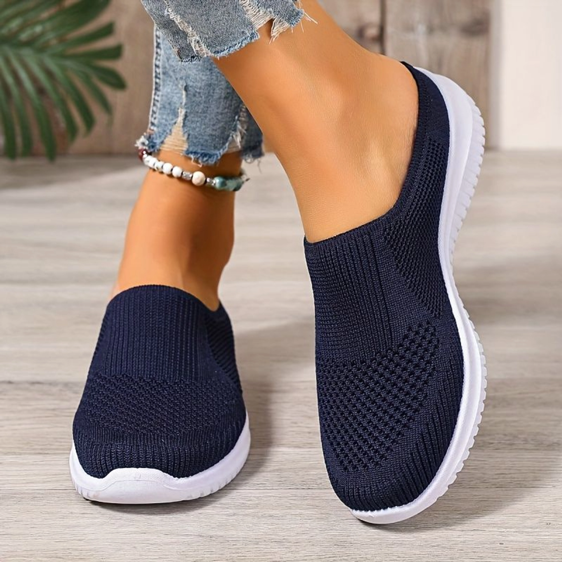Women’s Breathable Knit Slip-On Walking Shoes