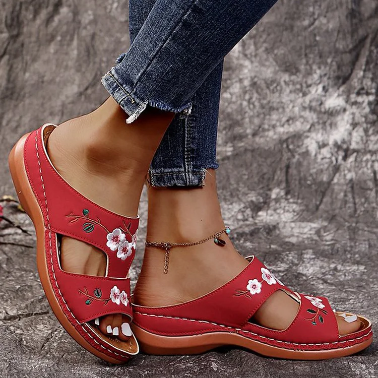Women's Flower Embroidery Wedge Slippers