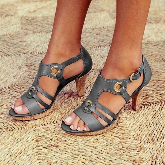 🔥Last Day 70% OFF - Women's Stiletto Classic Leather Sandals
