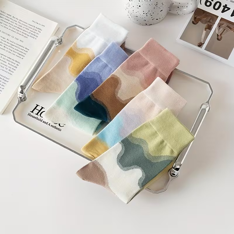 5 Pairs Of Mid-Tube Women's Contrast Color Stitching Oil Painting Socks