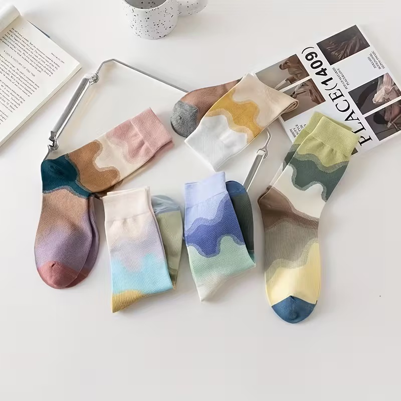 5 Pairs Of Mid-Tube Women's Contrast Color Stitching Oil Painting Socks