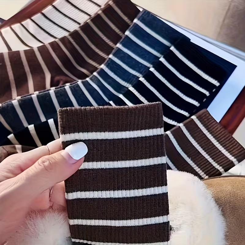 5 Pairs of Women's Striped Socks