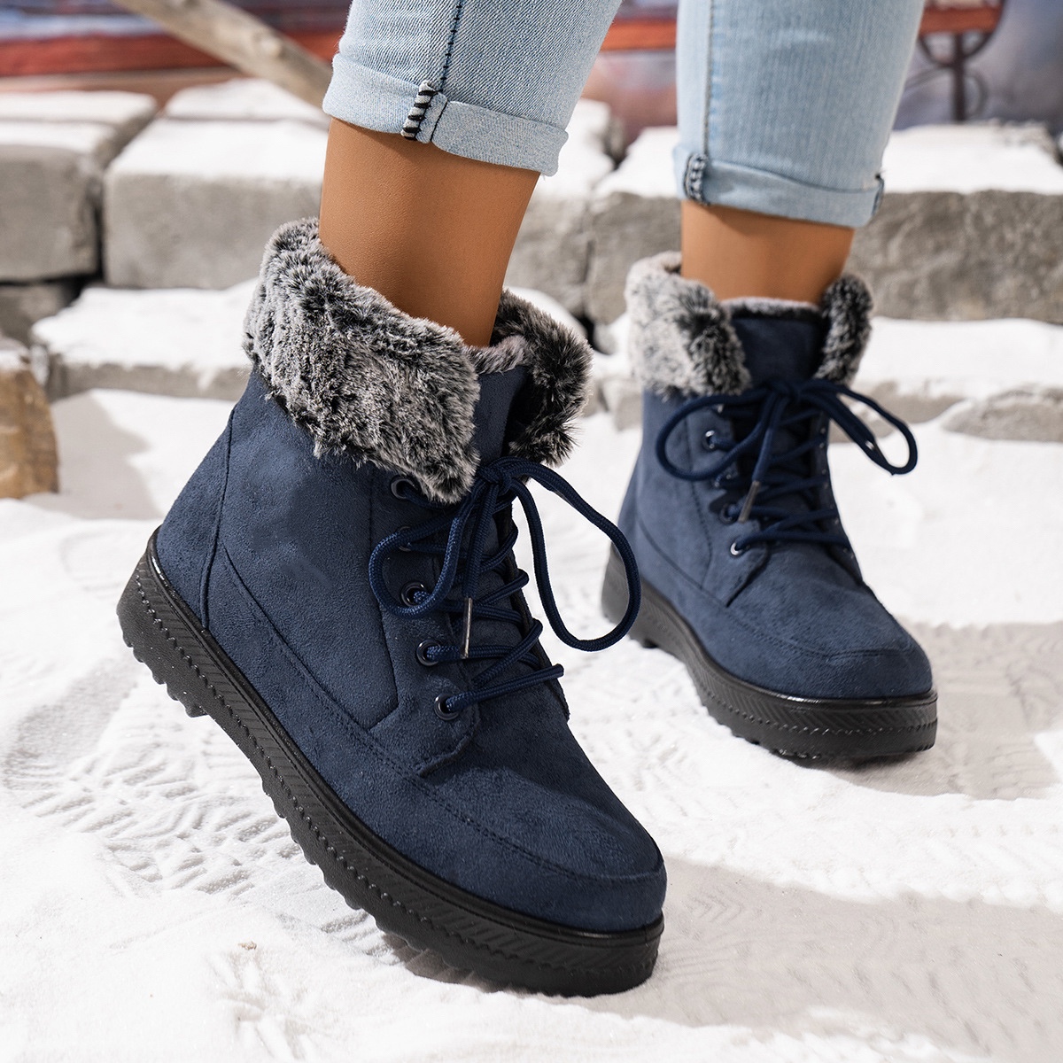 Women's Warm Lined Interior Breathable Winter Boots